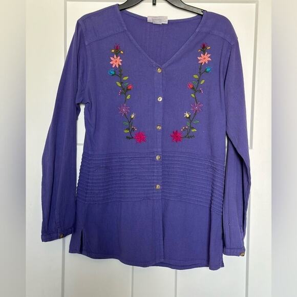 Embroidered Designs Cotton Blouse Handcrafted in Guatemala Size Small - Picture 1 of 5